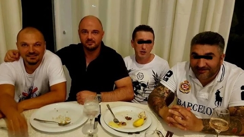 Reacția trupei “La Familia” după ce Răzvan Lucan, “fratele” lui Puya, a fost găsit mort într-o cameră de hotel
