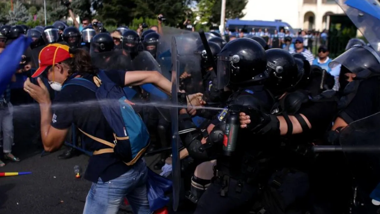 Parchetul General face publică muniția cu care jandarmii au intervenit la protestul din 10 august