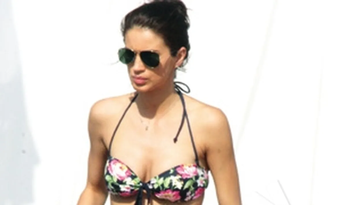 Spy a intocmit Top 30 al celor mai atragatoare trupuri din showbiz!  Marina Dina si Geanina Varga, cele mai sexy Fete la soare