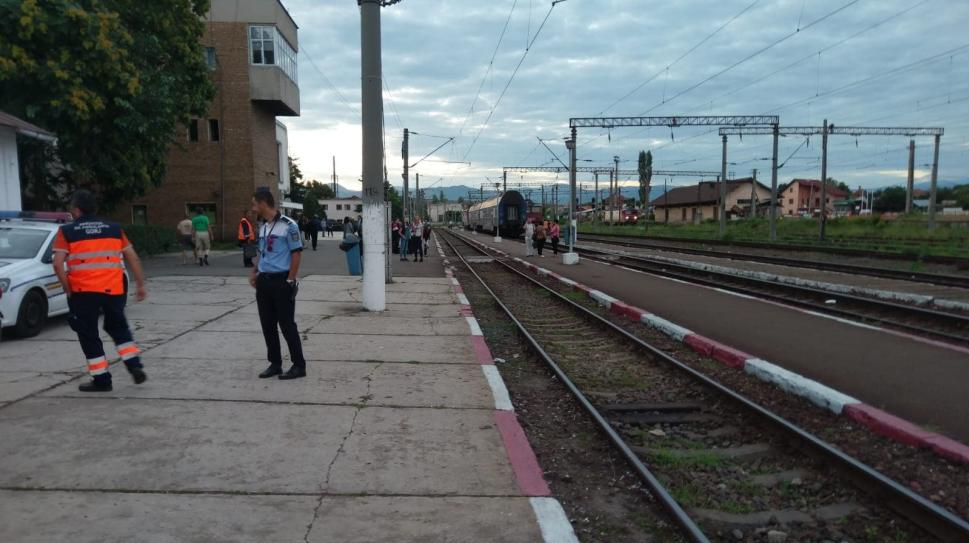 Sfârșit tragic. Un român a murit după ce a sărit dintr-un tren. Bărbatul plecase în direcția greșită