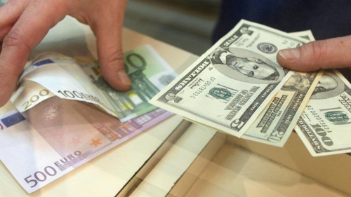 Curs valutar 11 februarie 2019. Tocmai au anunțat: cât a ajuns să coste azi 1 EURO