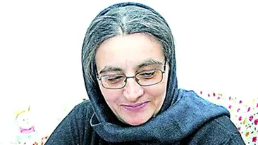 Maica stareta care a nascut gemene se destainuie in exclusivitate pentru CANCAN: Nu am vrut nicio clipa sa-mi abandonez fetitele!