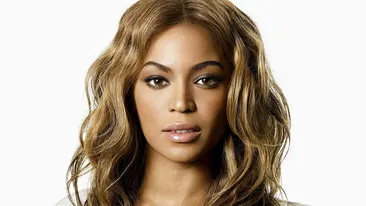 Credeti ca nu si-a dat seama cand a postat fotografia? O celebra cantareata si-a etalat lenjeria intima pe net