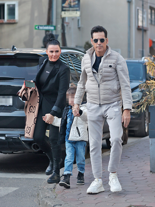 Familia Bănică a atras toate privirile pe străzile din Capitală