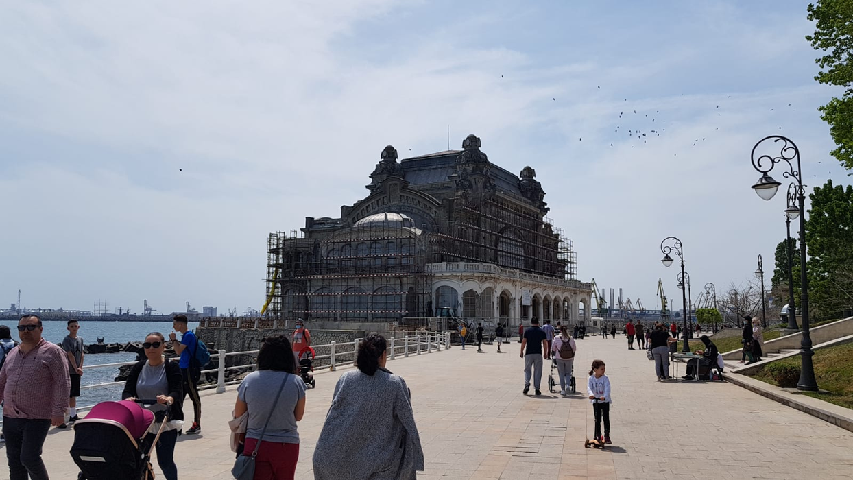 Românii au luat cu asalt litoralul, după relaxarea restricțiilor