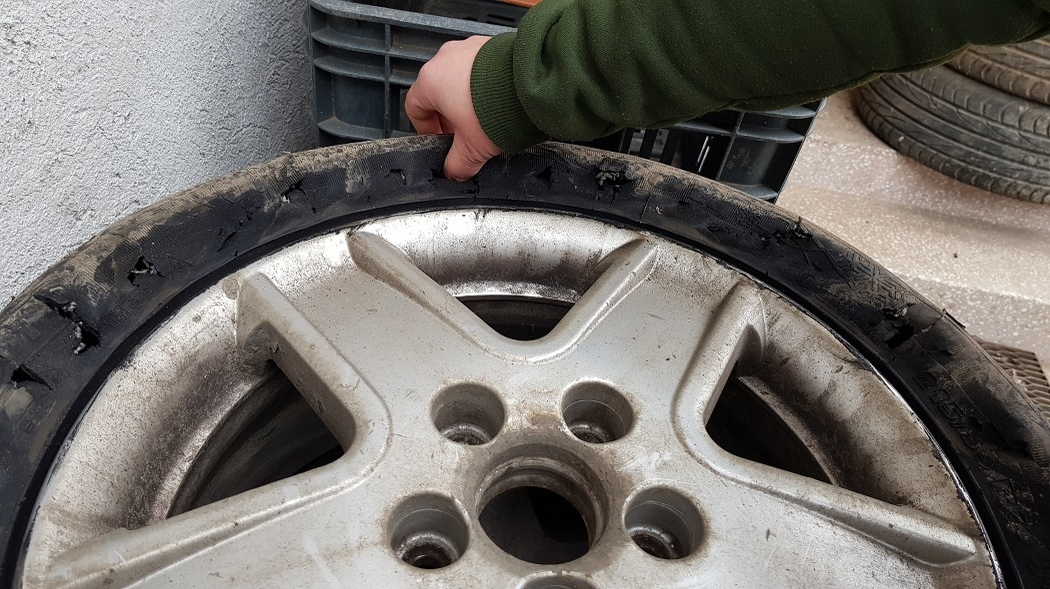 Roata pe care fostul concubin ar fi tăiat-o