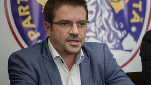 Preşedintele Partidului România Unită conduce echipa din Giuleşti!