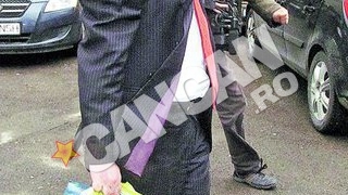 Fratele deputatului a dat fuga sa-i duca mancare rudei incarcerate, dar s-a intors cu pachetul acasa. Boldea, flamand in arest