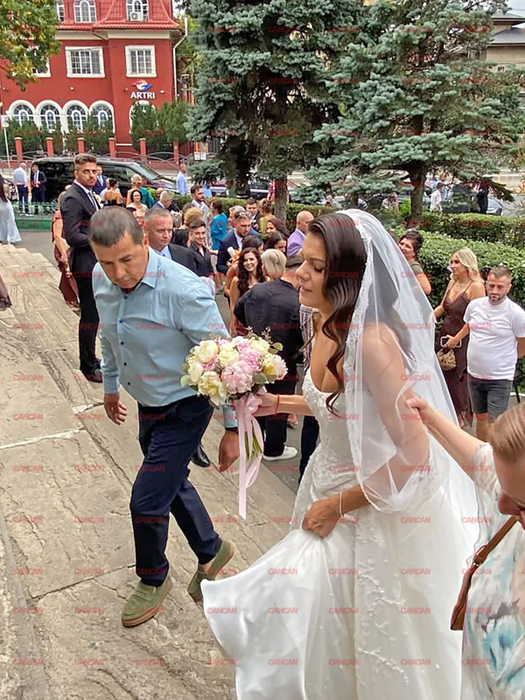 Cine este și cu ce se ocupă soția lui Alexandru Nazare. Mesajul transmis de Maria Mihali în ziua nunții