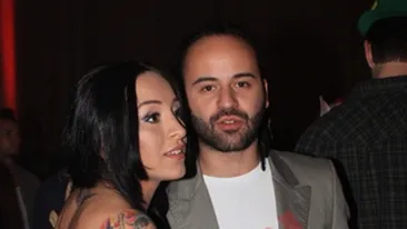 Matteo socializeaza cu toate tinerele