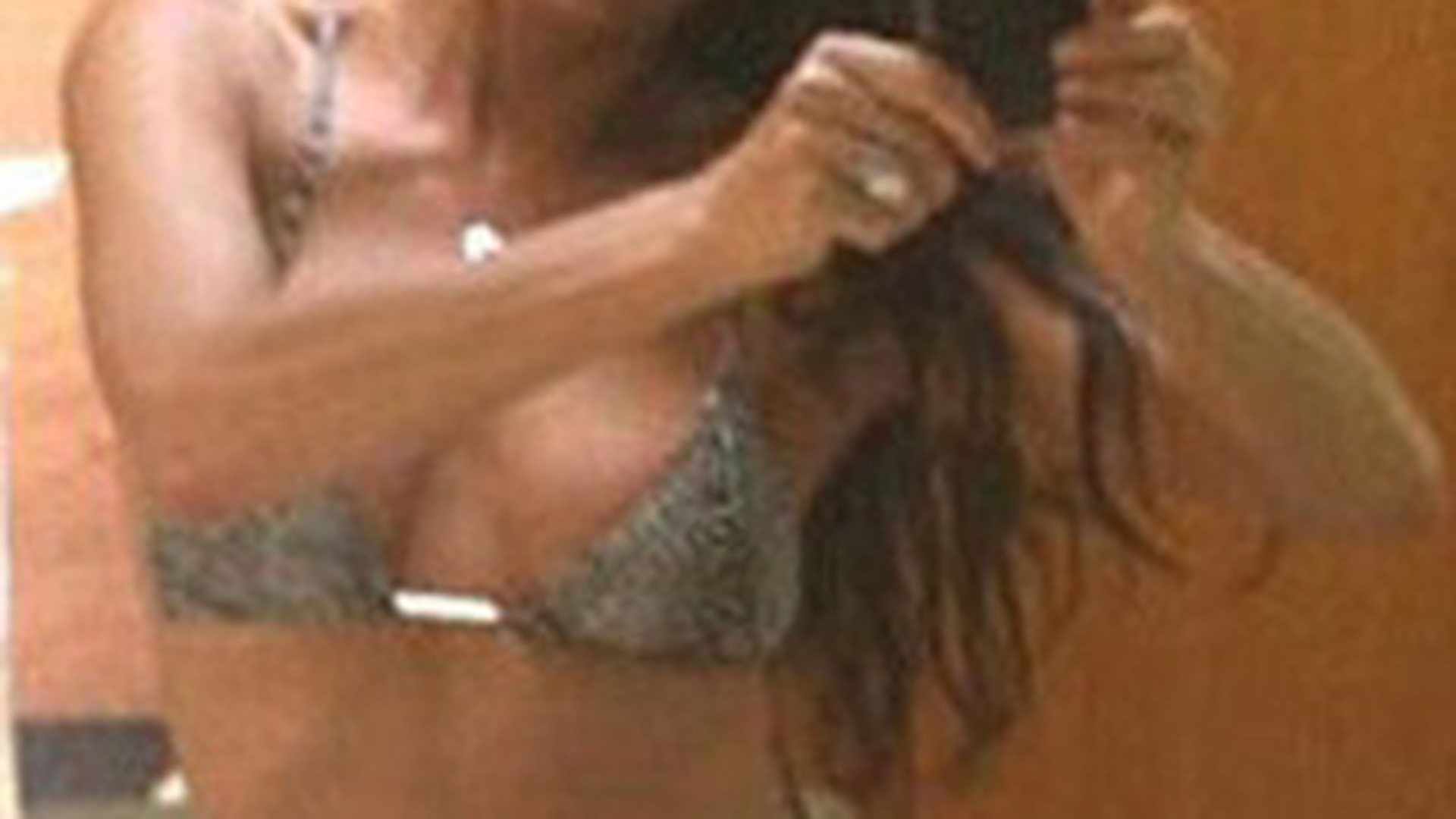 Demi Moore vrea sa-si recucereasca fostul sot! Este convinsa ca Ashton Kutcher inca o iubeste!