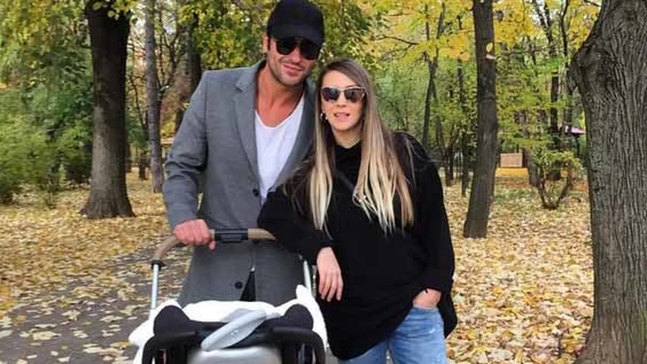 L-a ţinut ascuns 5 luni, dar aşteptarea a luat sfârşit! Adela Popescu, pictorial emoţionant cu micuţul Alexandru