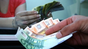 Cat costa astazi un euro! Anuntul a fost facut in urma cu putin timp