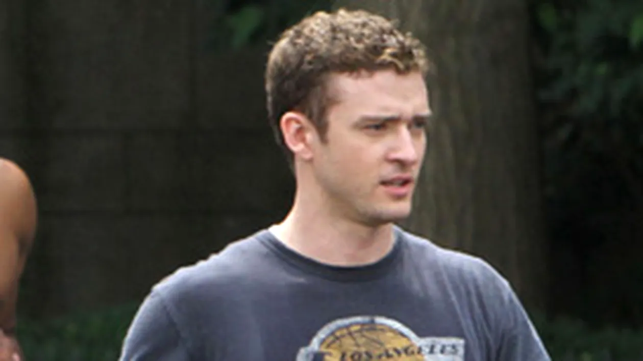 Gusturile nu se discuta... Justin Timberlake iubeste mirosul de transpiratie!