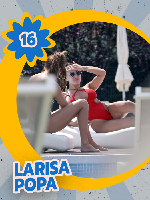TOP 30 de vedete care şi-au etalat picioarele lungi şi bronzate la piscină. Blonde, brune și roșcate sunt complet dezinhibate!