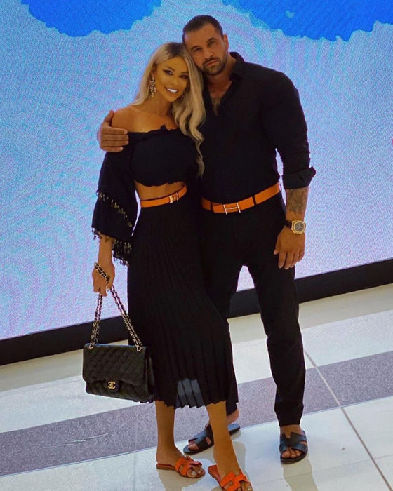 Bianca Drăguşanu, prima reacţie după ce Alex Bodi a anunţat că s-au împăcat: „Mă sună de zeci de ori să-mi spună că mă iubeşte”