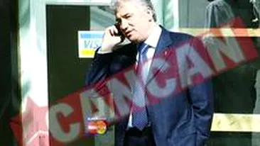 Numerele de telefon ale edililor Capitalei, tinute la secret