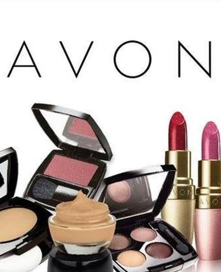 Lovitură pentru compania AVON Products! Clienții au fost anunțați deja că românca din fruntea firmei va demisiona