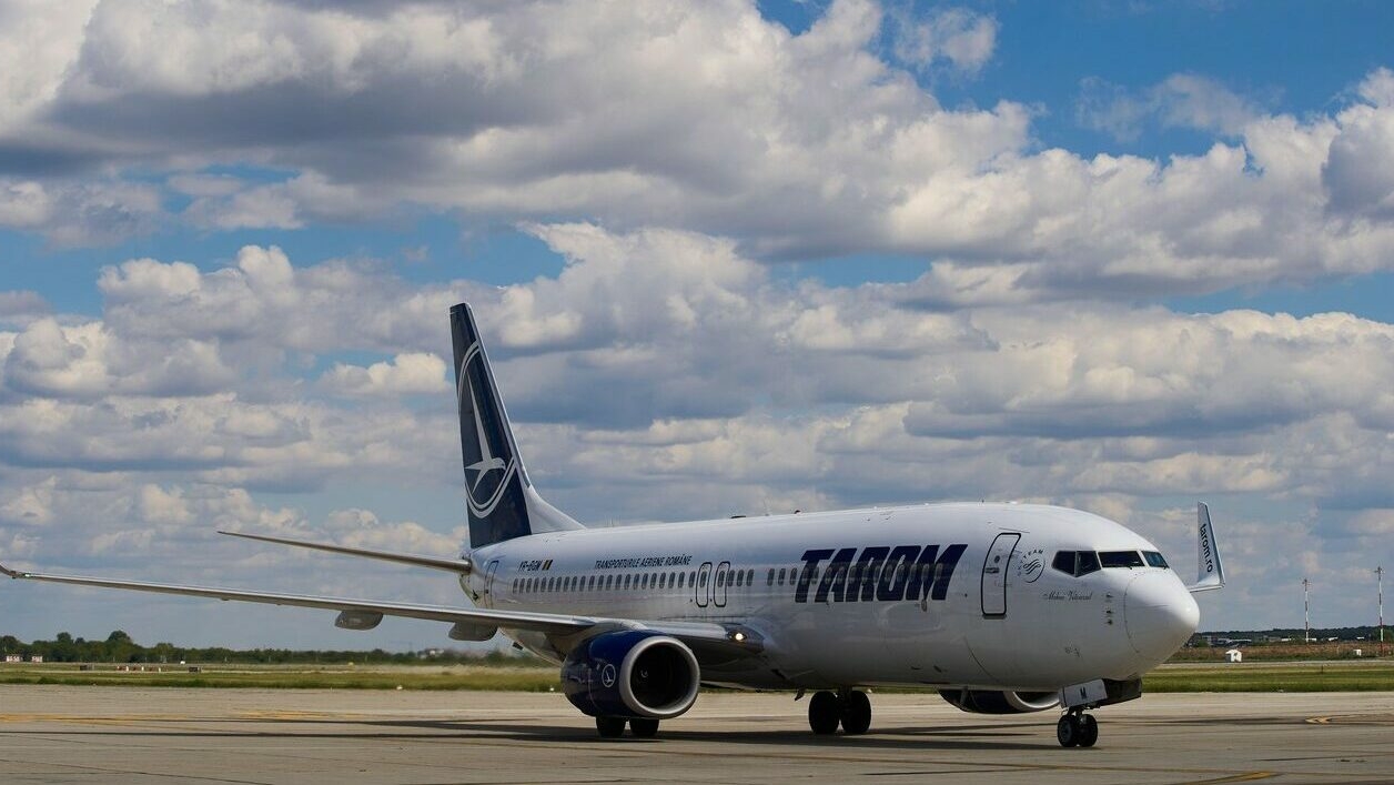 Ce a raportat pilotul avionului TAROM după bubuitura auzită de pasageri. Oamenilor nu li s-ar fi zis ce s-a întâmplat după decolarea din Cluj