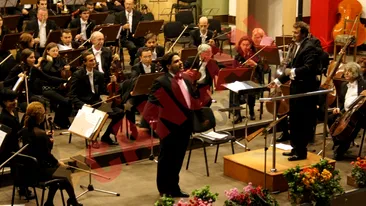 Costel Busuioc a cantat in scop caritabil