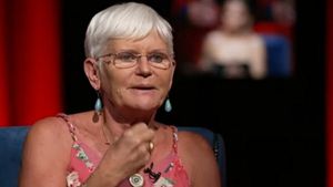 Ce face pensionara Monica Tatoiu în fiecare lună noiembrie. Puțini bătrâni își permit luxul ei