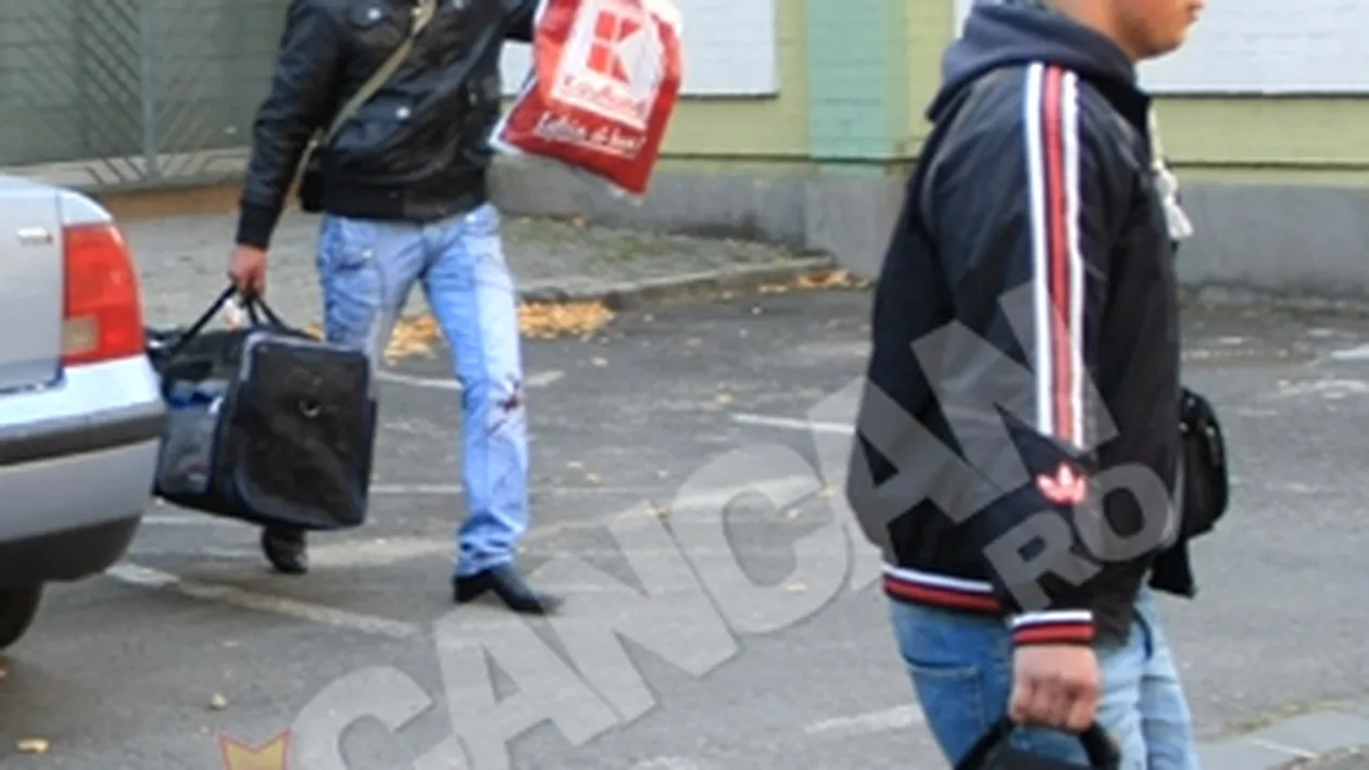 Trei romani au supravietuit accidentului de vineri: Parca suntem blestemati sa murim pe soselele din Ungaria!