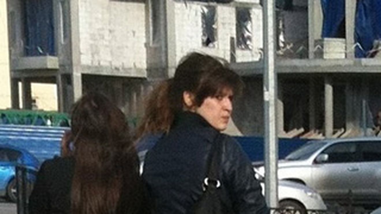 Uite-o p-asta cum a iesit pe strada: in trening "asortat" la tocuri!