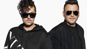 Muzica Fly Project a ajuns pe NETFLIX
