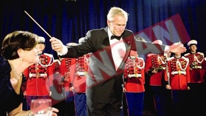 Bush, dirijor de fanfara