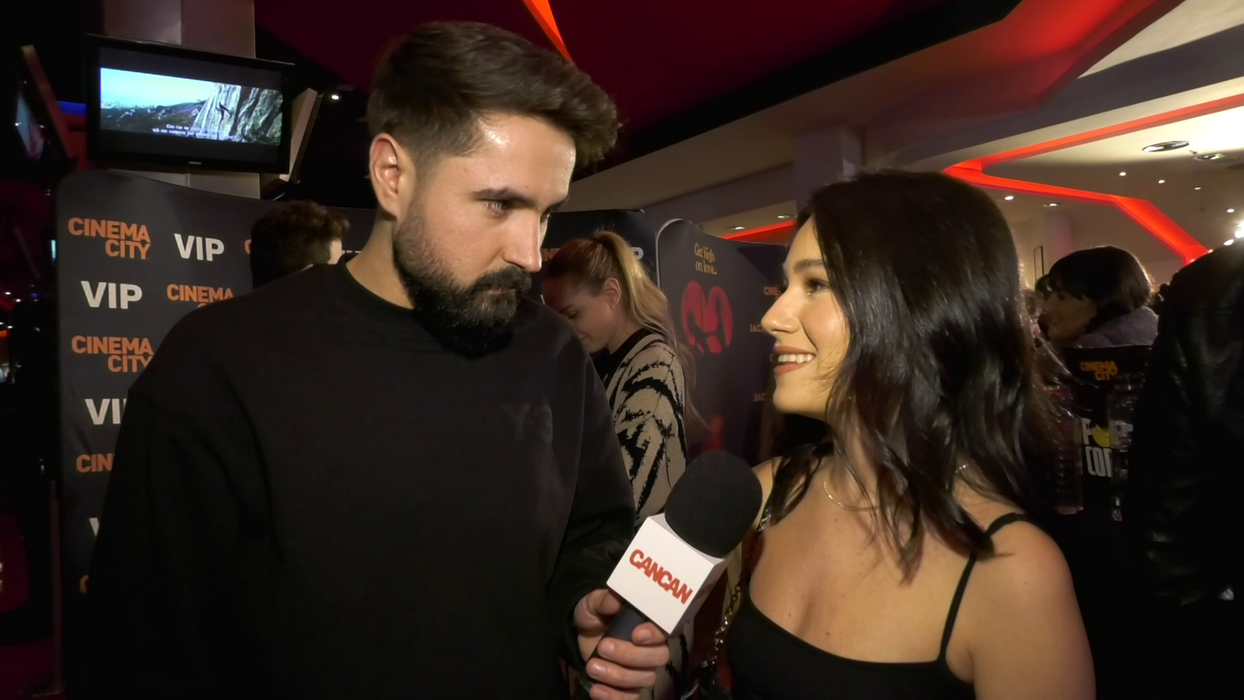 Mimi: "Cred că nimic nu e prea siropos, dacă asta simți din suflet să oferi, e OK, e frumos!" (Foto: captură video)