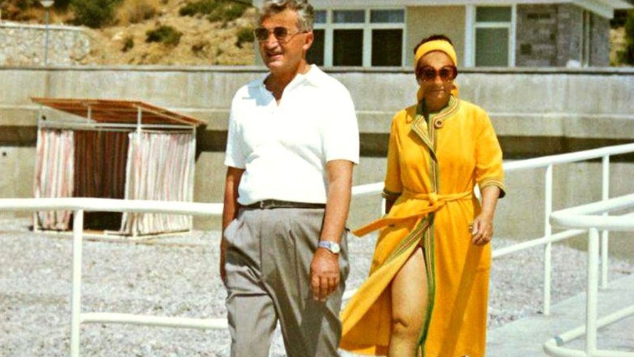 Cum făceau amor Elena și Nicolae Ceaușescu. Ce o punea fostul dictator pe soția lui să îi facă în pat