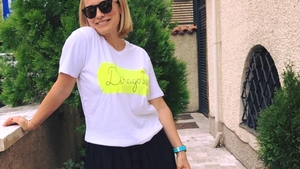 ANDREEA ESCA, răsfăţată de ziua ei de naştere! Vedeta împlineşte frumoasa vârstă de 45 de ani