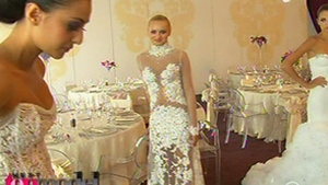 VIDEO Concurenta de la "Next Top Model", nervoasa pe colege: "Asa sariti si in p**a...? Sa dea dracu' sa ma impiedic in pantofi, ca jar mancati!" Afla ce s-a intamplat!