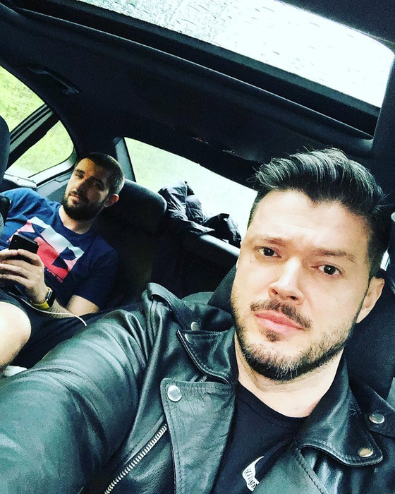Victor Slav, tras pe dreapta de un polițist după ce a încălcat legea. Prezentatorul de la Kanal D a mai rămas fără permis în trecut