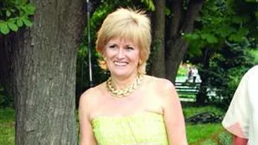 Monica Tatoiu: Cea mai buna meserie este cea de nevasta! Si cea mai banoasa!