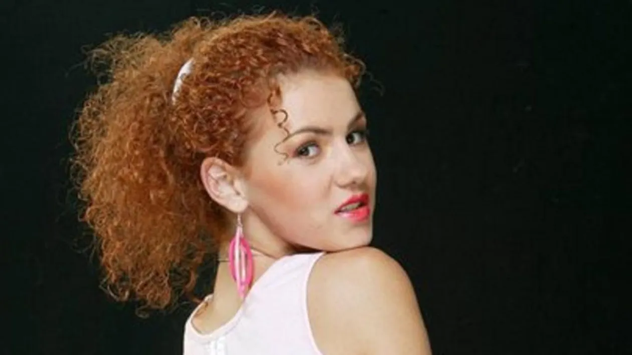 Nicole Varlam, adolescenta creață din telenovela „Lacrimi de iubire”, o mămică și o soție în toată regula