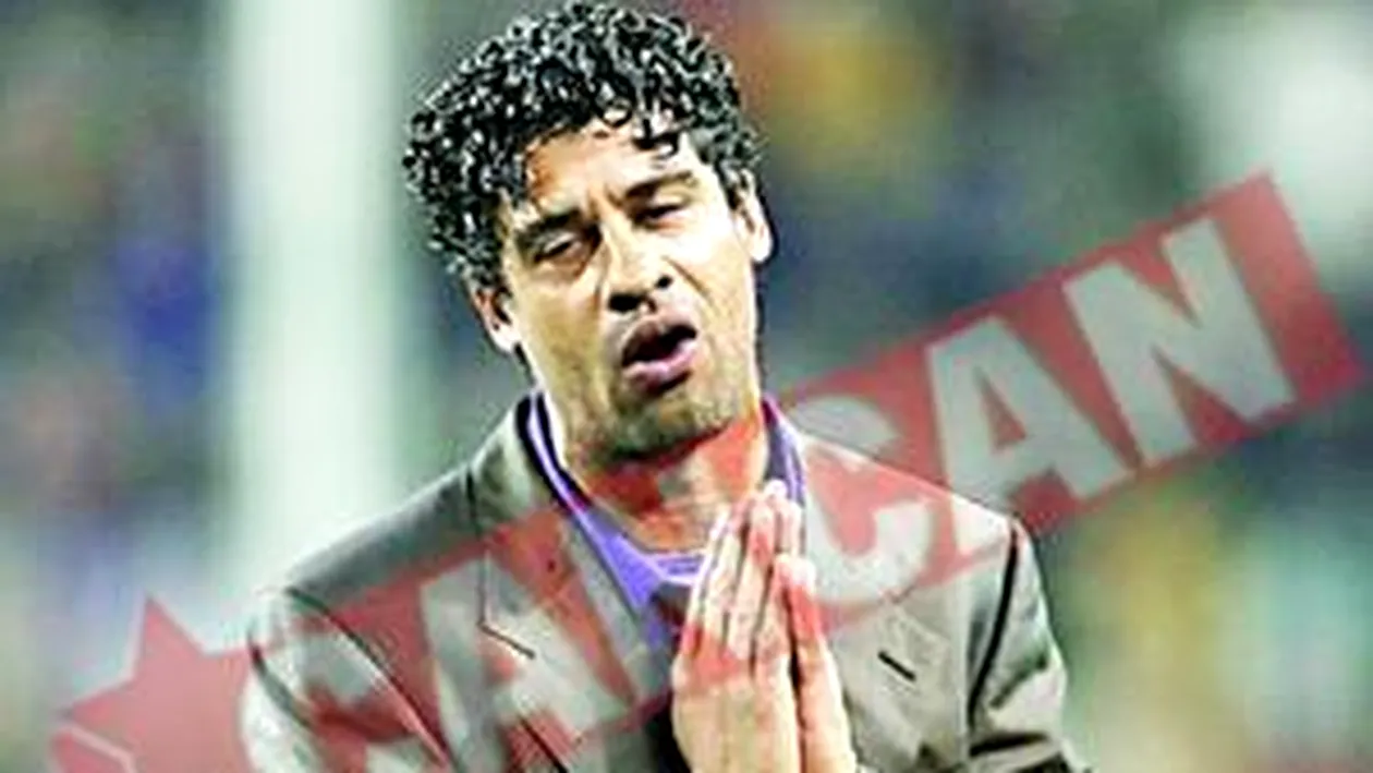 Frank Rijkaard, out de la Barcelona