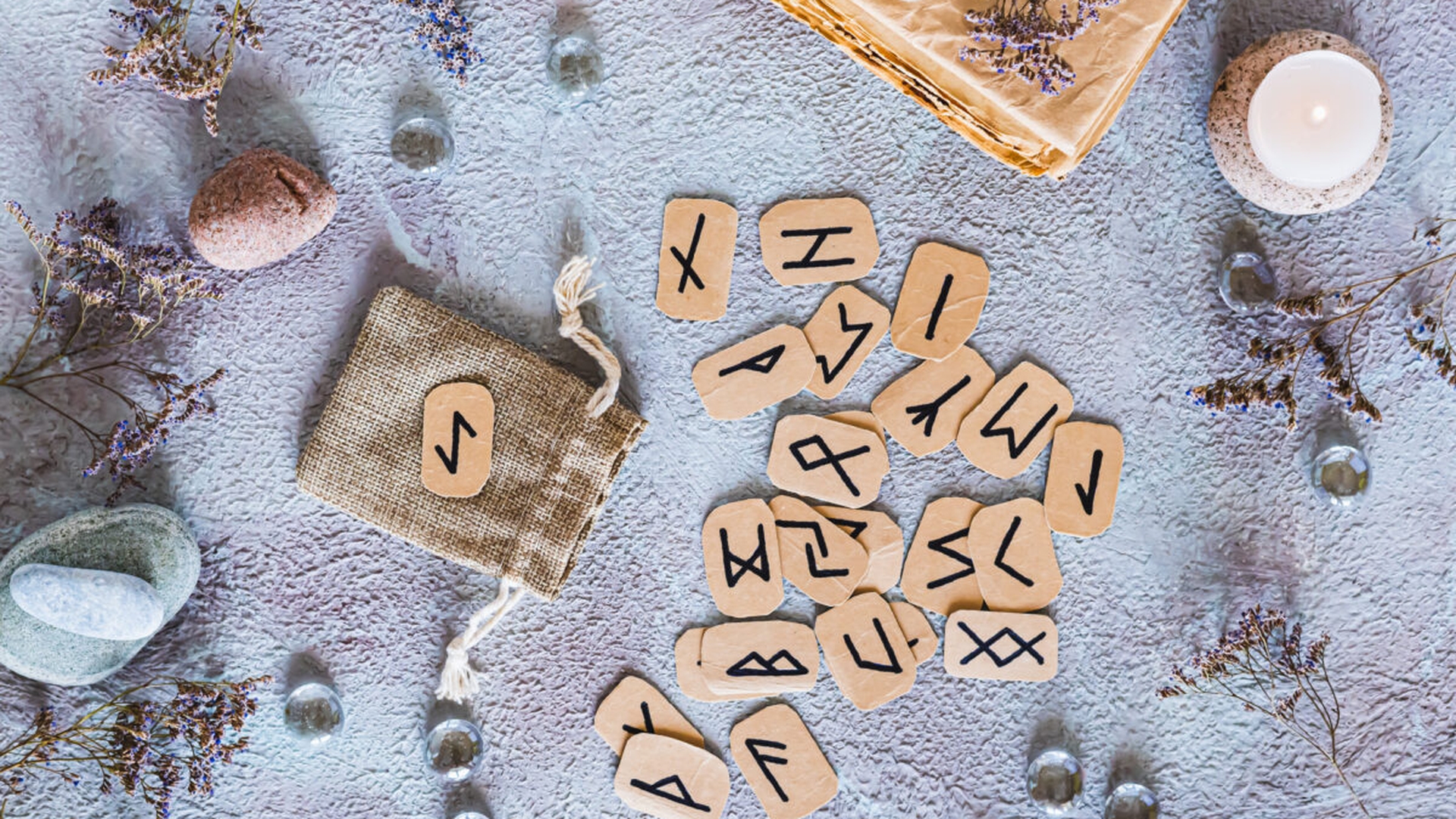 Horoscop rune azi, 21 mai 2026. Runa lui Odin avertizează o zodie: ia mâna de pe volan că destinul conduce mai bine decât tine