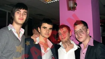 Petrecerea anului se da vineri la Vicky Stoica!