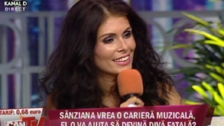 VIDEO Sanziana Negru pastreaza legatura cu fostul iubit, Smiley! Vezi ce ii spune el in SMS-uri si de ce nu i-a cerut ea sfatul cand s-a facut cantareata!