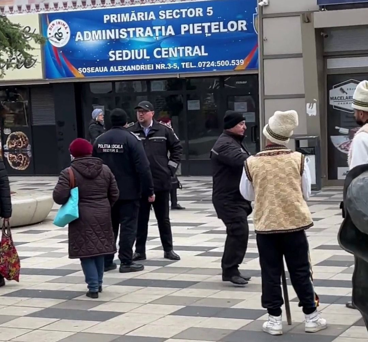 Decizia luată de primarul Vlad Piedone în legătură cu polițistul din Sectorul 5 care a agresat niște colindători. Foto: TikTok