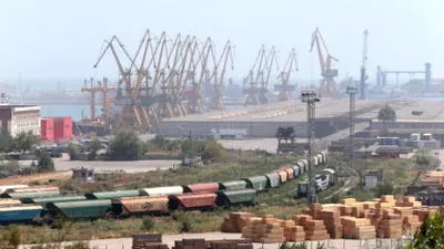 Captură-record în Portul Constanța: 350.000 de pachete de țigări de contrabandă, ascunse într-un container