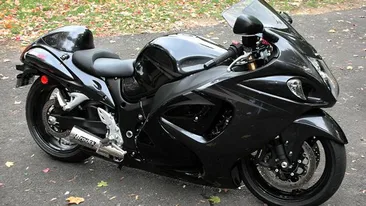 INFRICOSATOR! VEZI AICI ce a mai ramas dintr-o motocicleta dupa ce s-a izbit de un camion cu 280 km/h