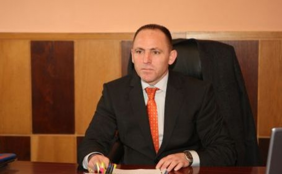 Un condamnat celebru, închis pentru corupție, s-a asociat cu Poliția Română în campanii pentru prevenirea criminalității