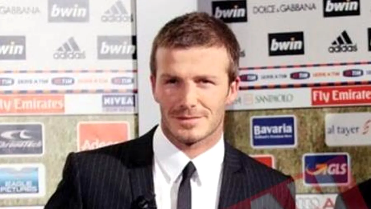 Beckham debuteaza la Milan contra lui Mutu