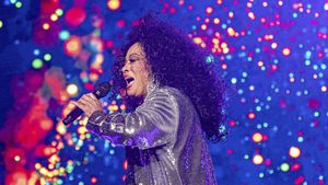 Diana Ross a împlinit 81 de ani și arată senzațional! Cântăreața este într-o formă de zile mari