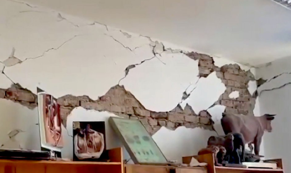 Bărbatul a pierdut aproape tot după cutremurul de 5,7 grade din Gorj/ Sursă foto: Antena 3 CNN