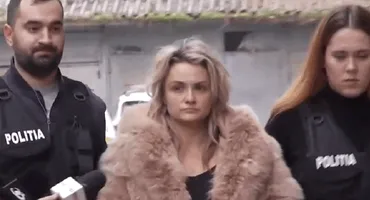 Primele imagini cu Amalia Bellantoni încătușată! A fost ridicată de mascați din casă, alături de soțul ei