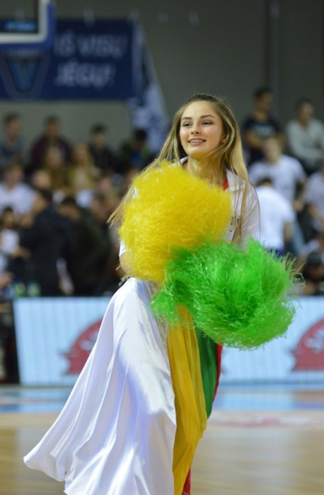 Majoretele din Lituania au devenit celebre în toată lumea
FOTO:  tmz.com