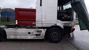 Povestea şoferului român de TIR, care plânge într-o parcare din Austria: Nu vrea bani